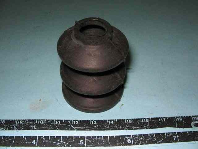 GEARSHIFT ROD REAR BELLOWS