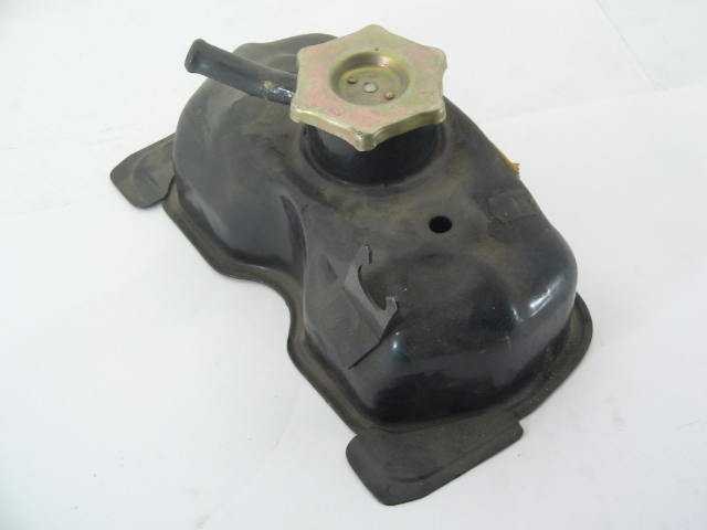 SMALL FILL HOLE VALVE COVER