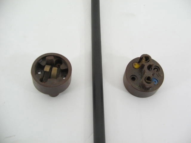 PARKING LAMP BULB SOCKET