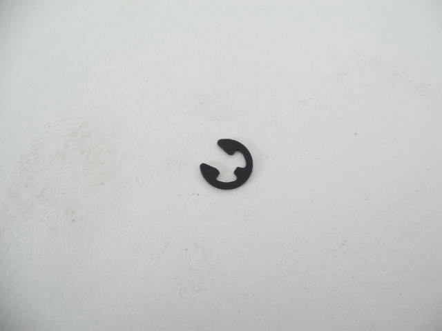 CHOKE PULL OFF ROD SNAP RING