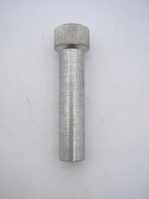 NUT TO RETAIN TAIL LAMP LENS