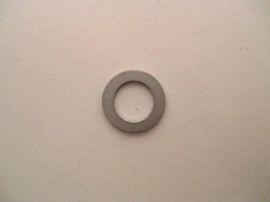 WASHER ON CHOKE COVER BOLT