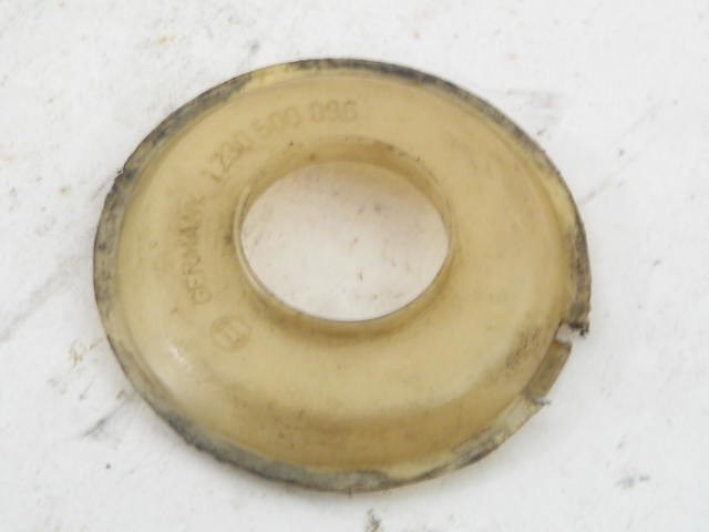 DISTRIBUTOR PICK UP COVER