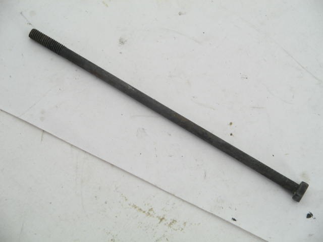STARTER THRU BOLT