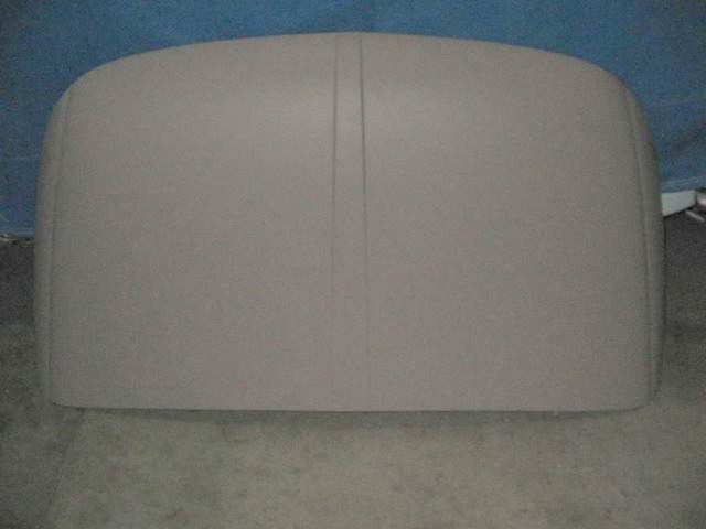 FRONT LUGGAGE COMPARTMENT HOOD