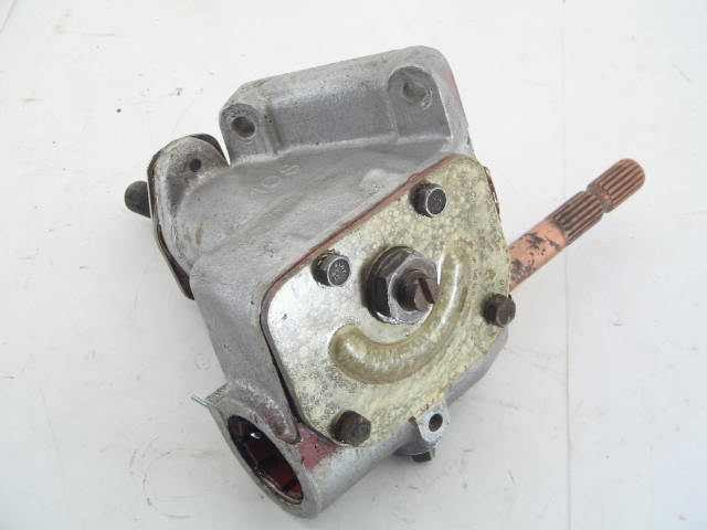 1957-60 STEERING BOX,+$75.CORE