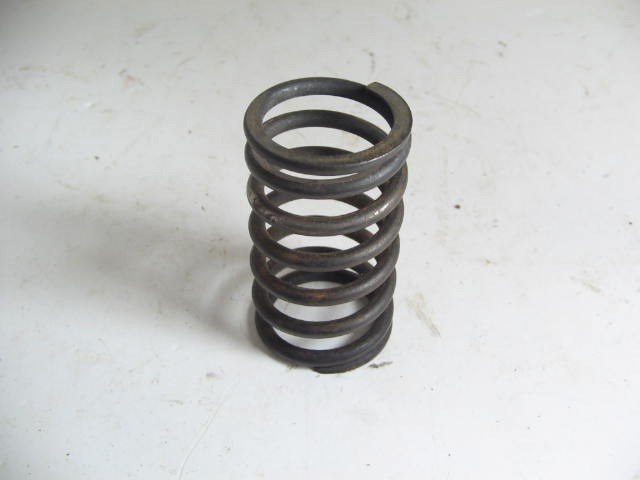 CYLINDER HEAD VALVE SPRING