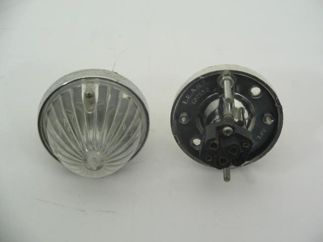 LEFT FRONT LAMP PAIR