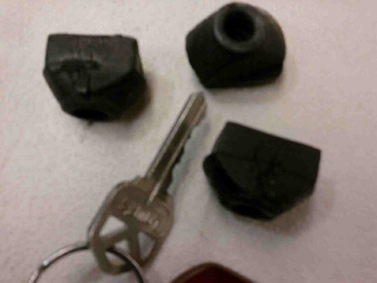 BAG OF 4 BUMP STOPS