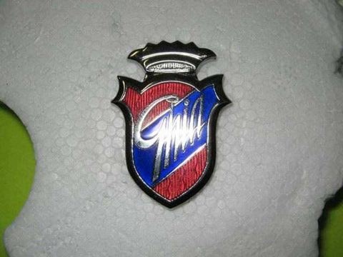 GHIA EMBLEM, CROWN ATTACHED