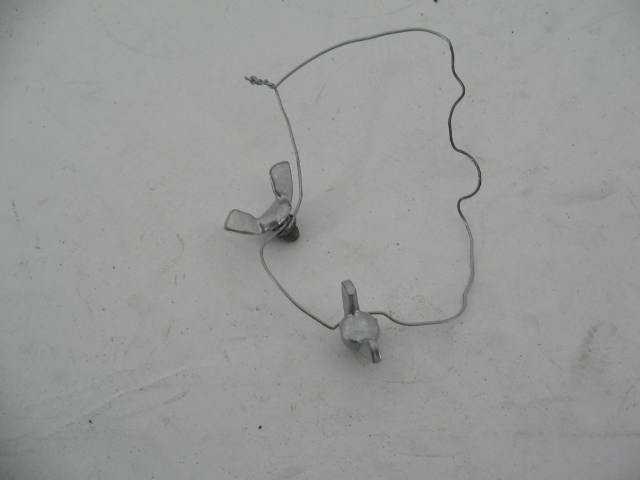 TOP FRAME BOW THUMB SCREW