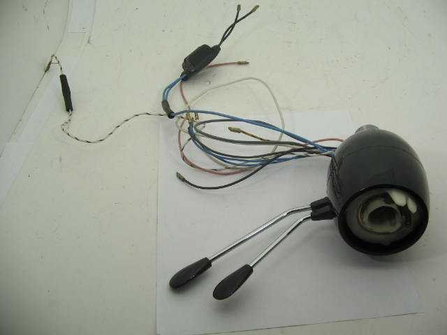 STEERING COLUMN CONTROL SWITCH