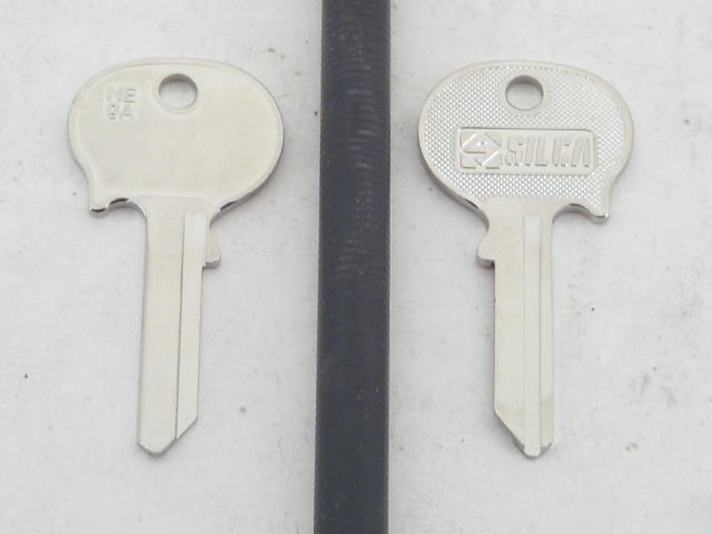 IGNITION KEY BLANK