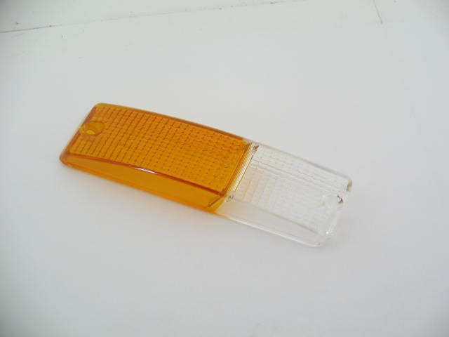 RIGHT FRONT LAMP LENS