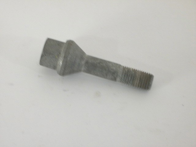 12 X 1.5 MM X 46 MM LONG BOLT
