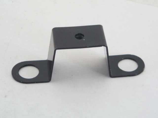 MOUNTING BRACE FOR SPINNER