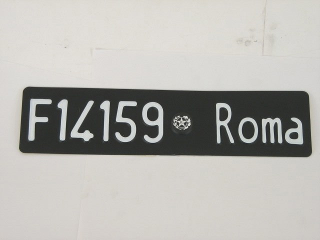 FRONT ROMA LICENSE PLATE