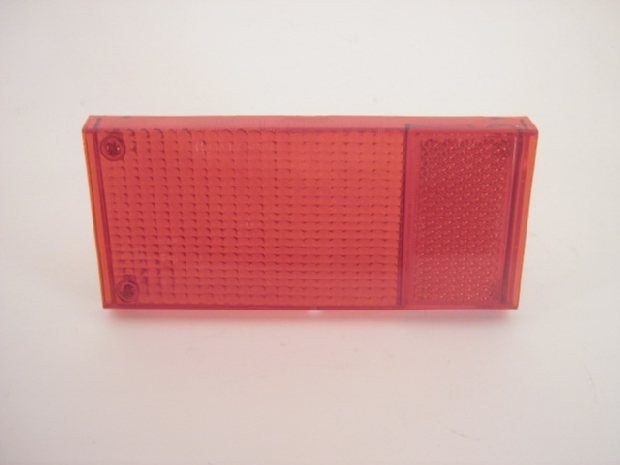 LEFT CENTER TAIL LAMP LENS