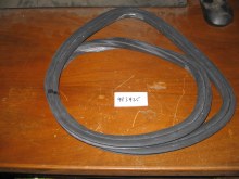 REAR 1/4 WINDW RUBBER