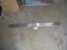 LEFT DOOR SILL PLATE