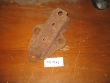 LEFT LOWER CONTROL ARM BRACKET