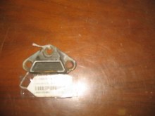 1965-88 NORMAL DOOR POST CATCH