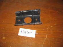 LEFT FRONT SIDEMARKER BRACKET