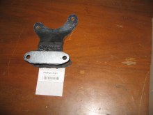 1979-85 5-SPD TRANS MOUNT