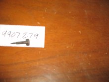 IDLE MIXTURE ADJUSTING SCREW