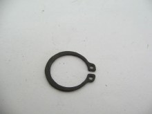 TRIPOD JOINT RETAINING CLIP