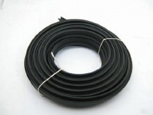 DOOR RUBBER SEAL SET ON DOOR