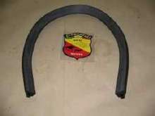 LOWER FRONT DOOR ANGLE GASKETS