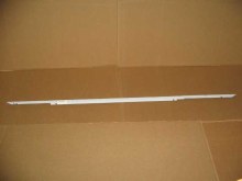 TRIM ON RIGHT ROCKER PANEL