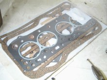 102 ENGINE GASKET SET