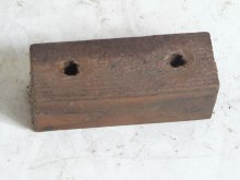 WOOD BLOCK FOR MOUNTING WIPERS