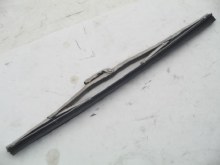 WIPER BLADE FOR STRAIGHT ARM