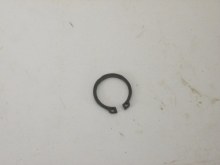 SNAP RING ON CLUSTER SHAFT