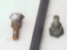 WINDOW WIRE ROLLER BOLT