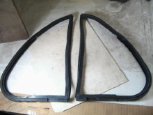 WING VENT WINDOW SEAL PAIR