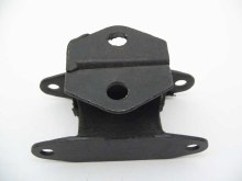 4-SPEED TRANSMISSION MOUNT