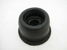 AXLE BOOT, SEAL & SEAL HOLDER