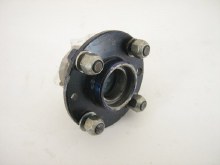 1966-68.5 FRONT WHEEL HUB