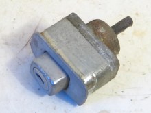 RT OUTSIDE HANDLE W/O KEY