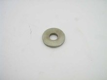 UPPER MOUNTING BOLT WASHER