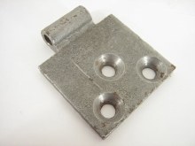 LOWER FRONT DOOR HINGE