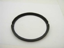 TAIL LAMP LENS RETAINER