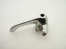 RIGHT WING VENT LATCH HANDLE