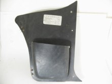 RIGHT FRONT INNER KICK PANEL