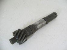 12/53 PINION SHAFT