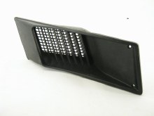 RIGHT REAR QUARTER SIDE SCOOP